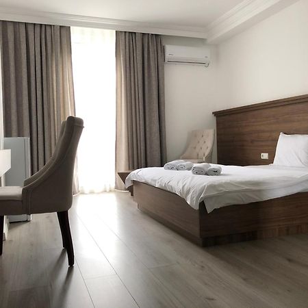 Hotel Dardani Titova Mitrovica Zewnętrze zdjęcie