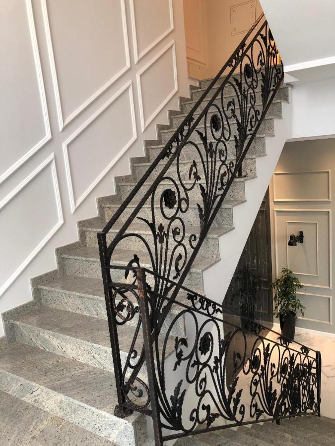 Hotel Dardani Titova Mitrovica Zewnętrze zdjęcie