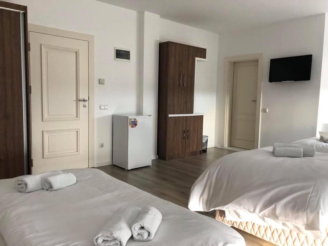 Hotel Dardani Titova Mitrovica Zewnętrze zdjęcie