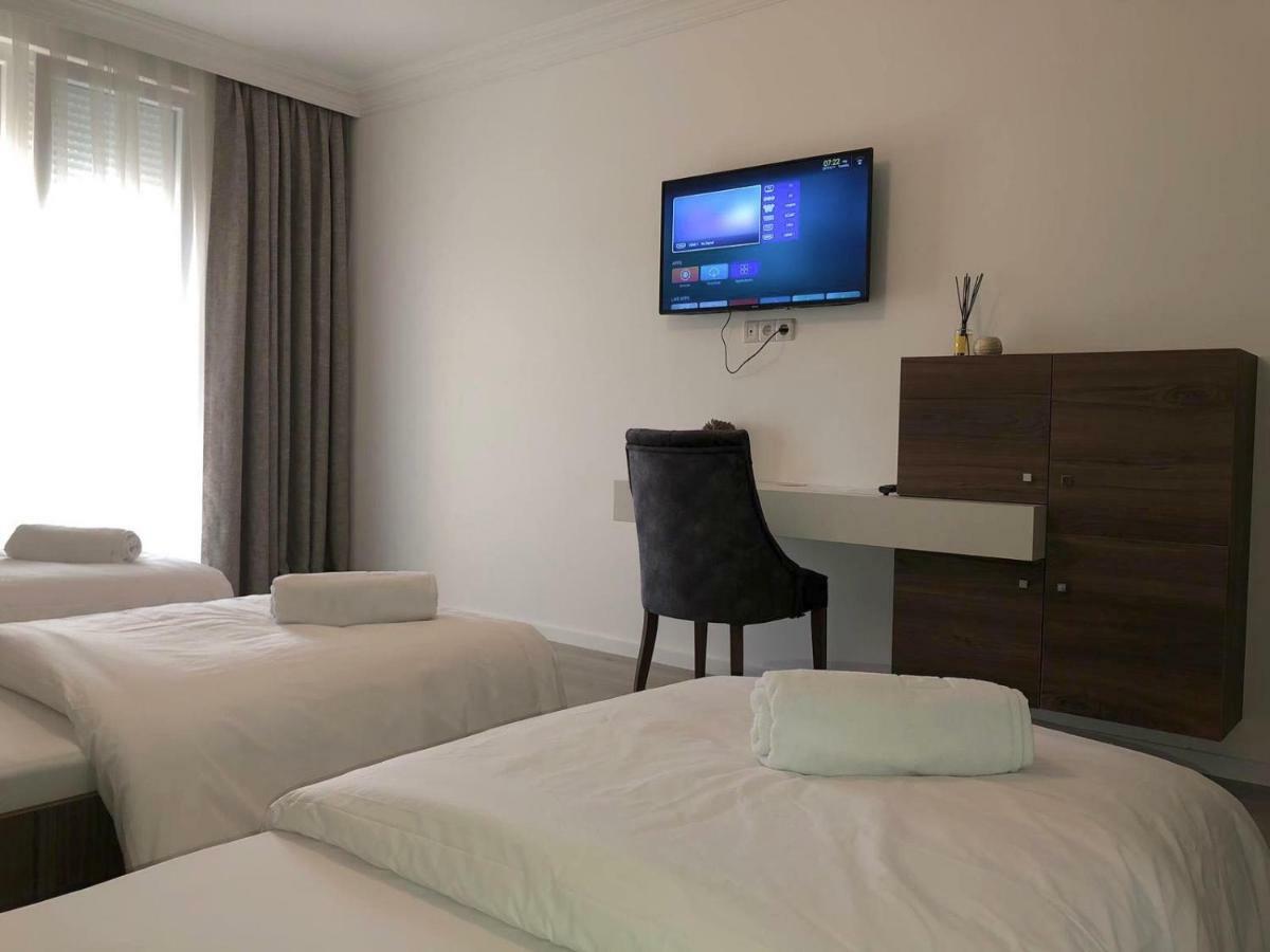 Hotel Dardani Titova Mitrovica Zewnętrze zdjęcie
